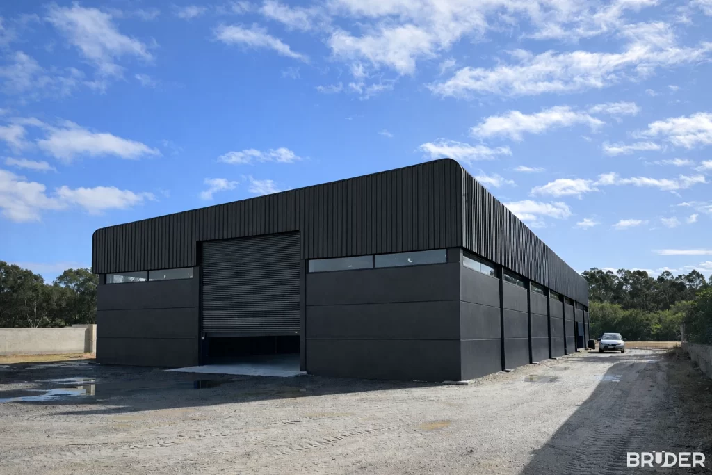 Galpão pré-moldado industrial em Pelotas - Bruder Pré-moldados galpão pré-moldado industrial de concreto construído pela Bruder em Pelotas RS